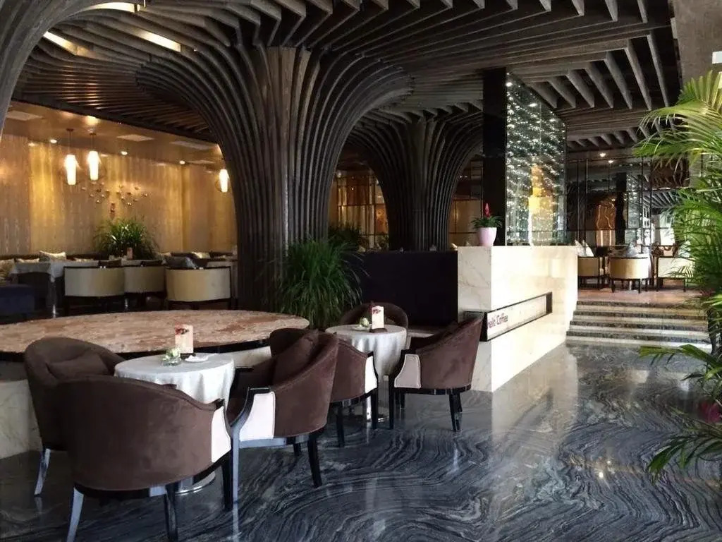 Chengdu Hello Hotel