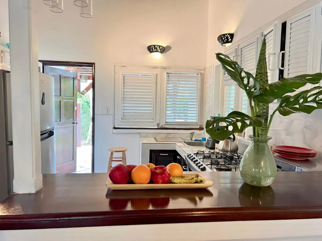Villa Anantara 5min walk 2 Bonita Beach, Food &Bars