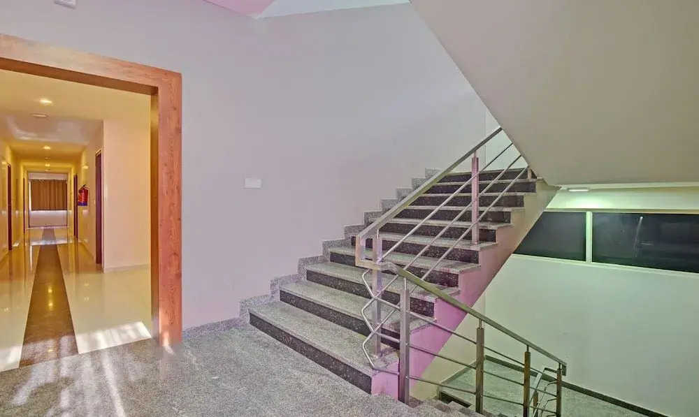 Treebo Trend Silver Key Suites