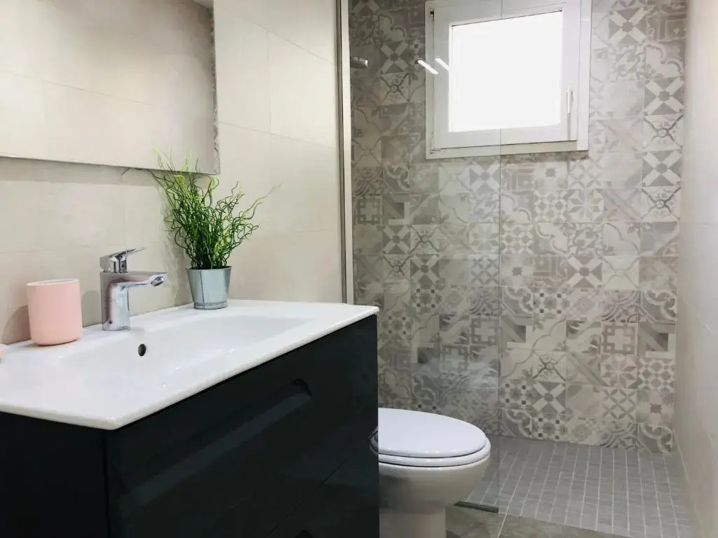 ROC MAR 3 3D - Apartamento cerca del centro y de la playa - terraza con vistas al mar y al puerto