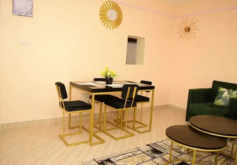 Lux Suites Momento Apartments Nakuru