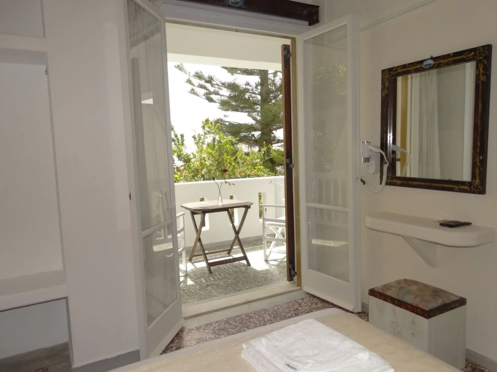 Naxos Lane Center