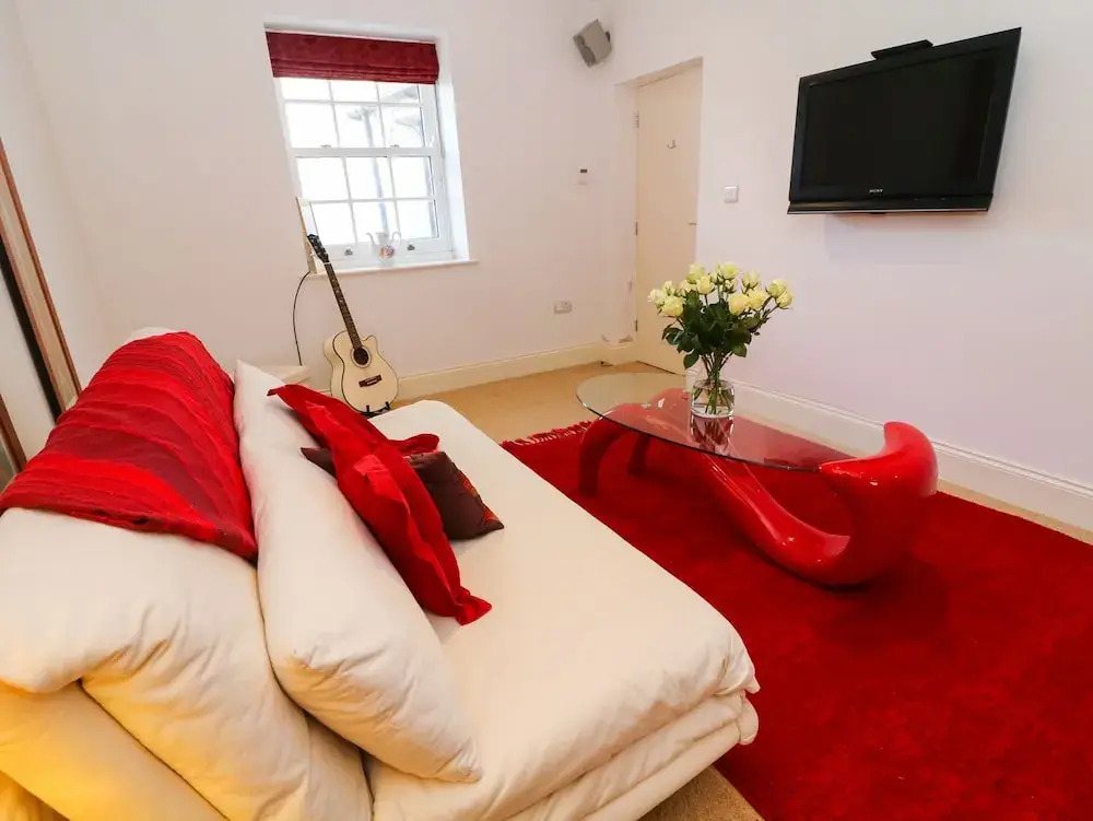 2 Lighthouse Cottage, Barrow-in-Furness