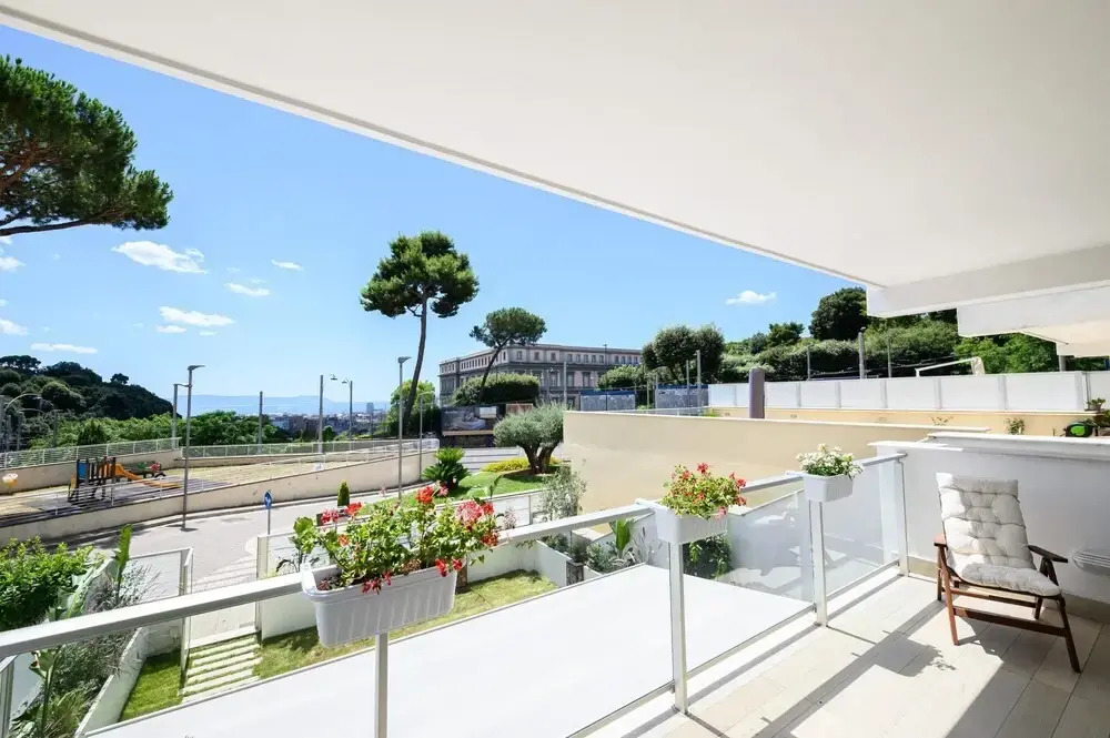 Viale dei Colli Aminei 10