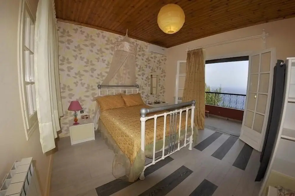 Villa Tango
