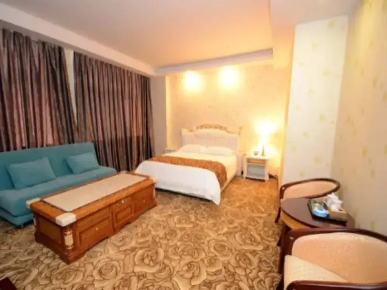 Chengdu Airport Yingang Business Hotel