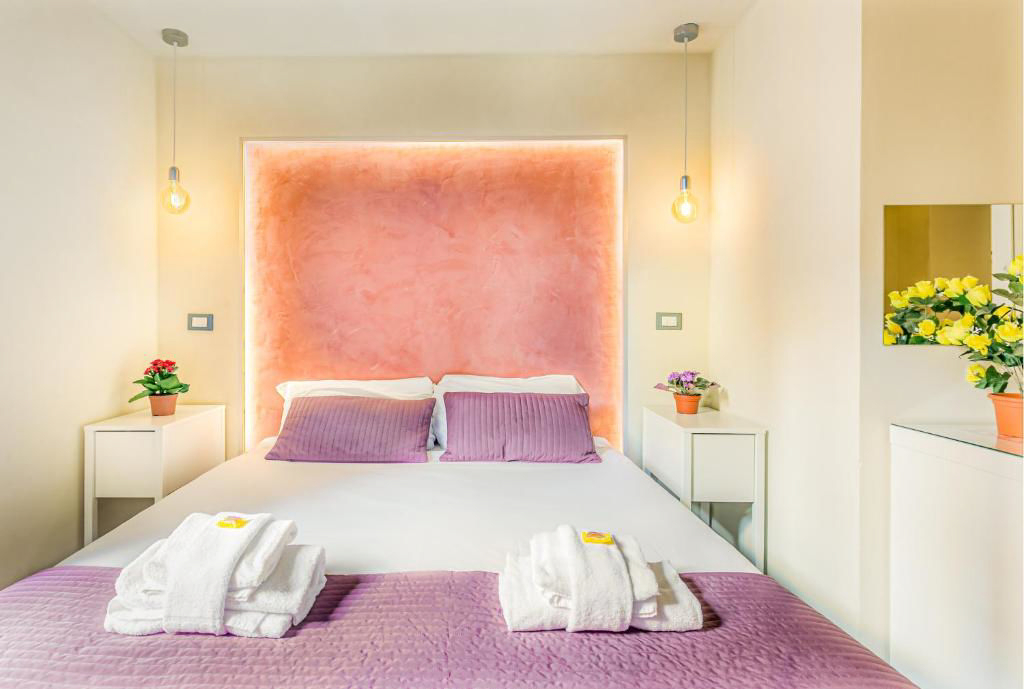 Nicole Suite