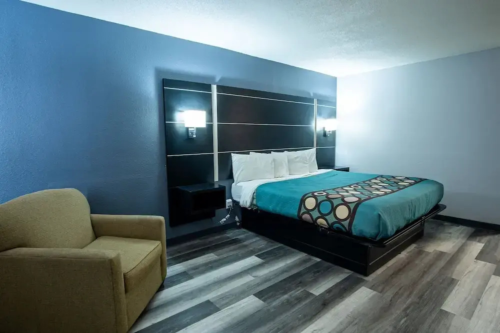 Asteria Inn And Suites