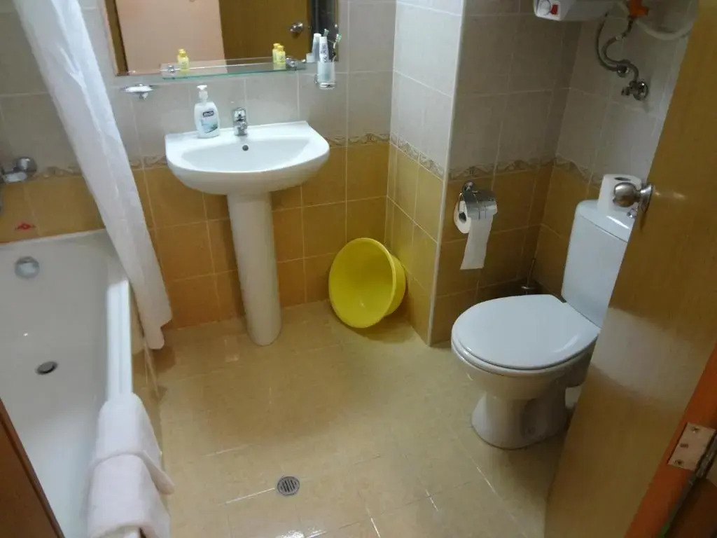Deluxe Apartments