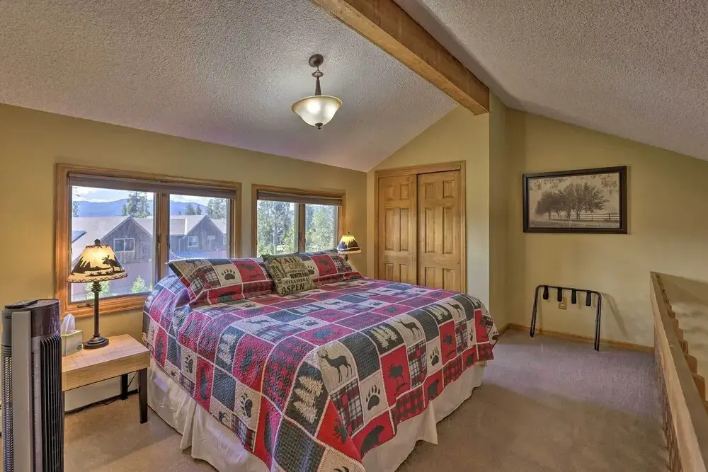 Townhome w/ Club Access on Shuttle Stop