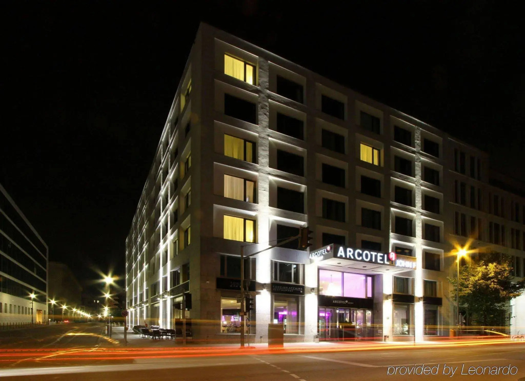 Отель Arcotel John F
