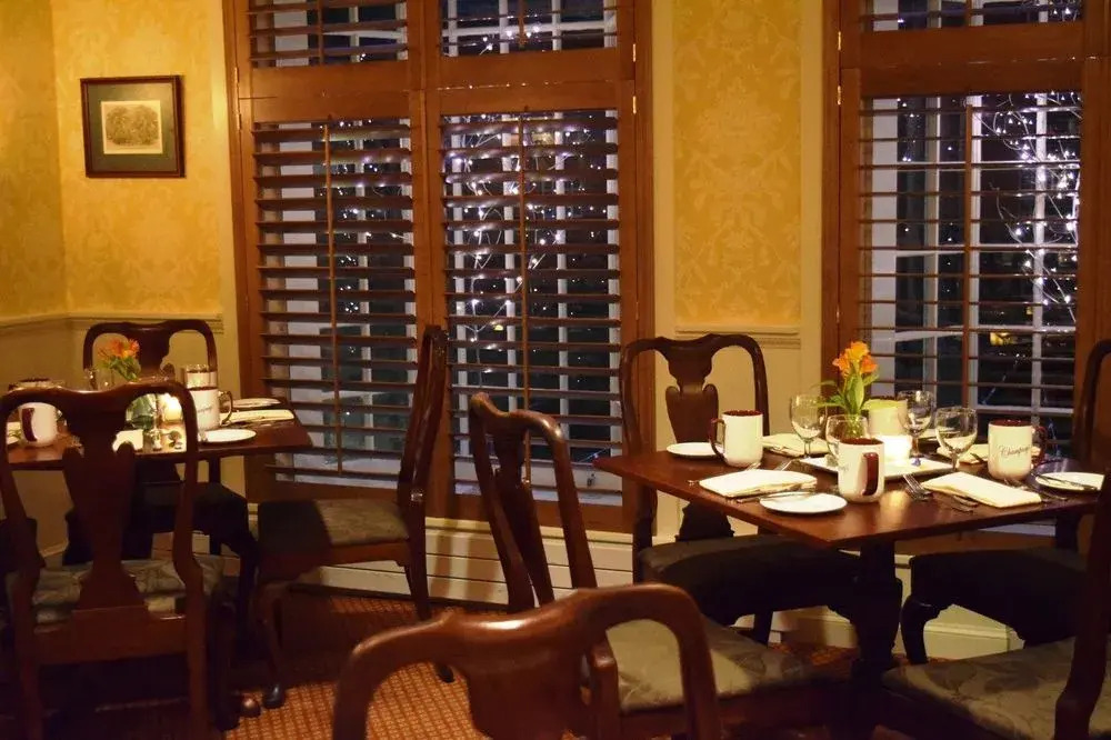 Deerfield Inn