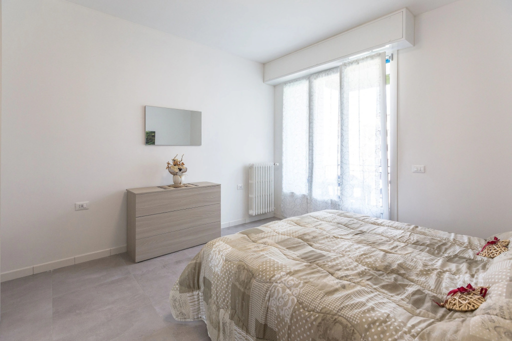 Milano Business Balcony Flat