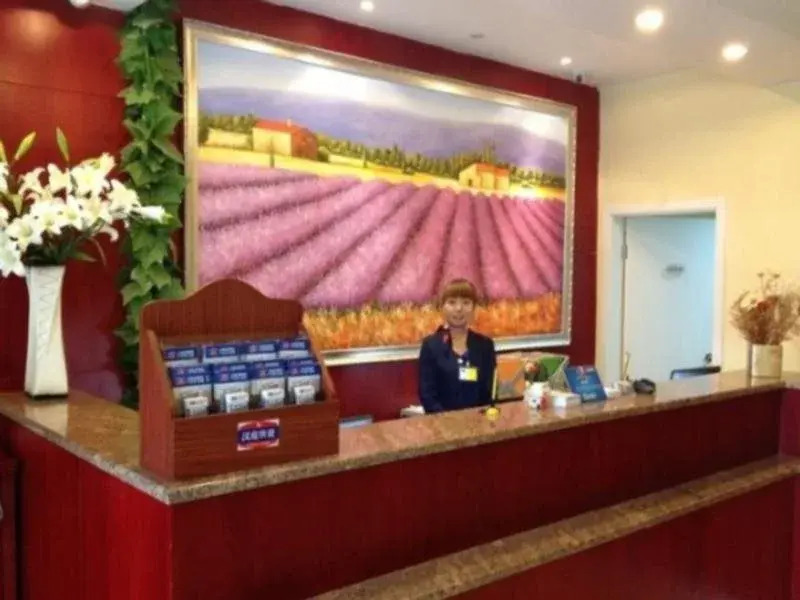 Hanting Express Pingliang West Avenue