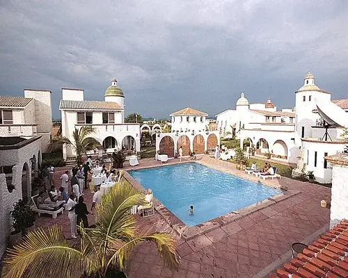 Villas La Alhambra El Cid