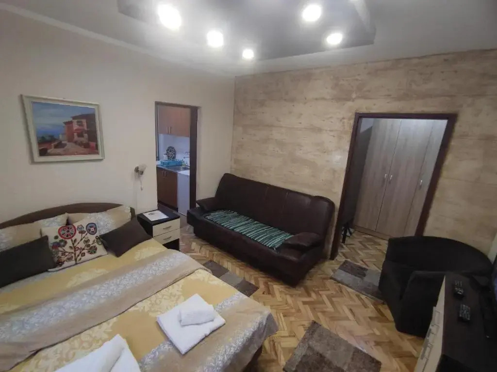 Apartments & Rooms -PANORAMA MDLL BELGRADE