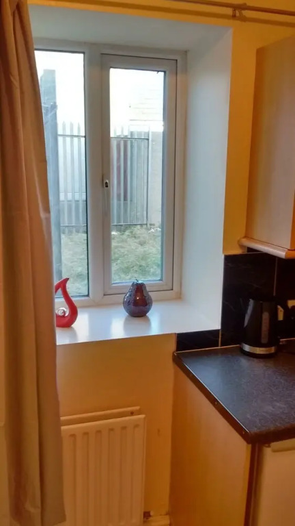 Derwent Street Apartment 1 - Self Catering Rooms