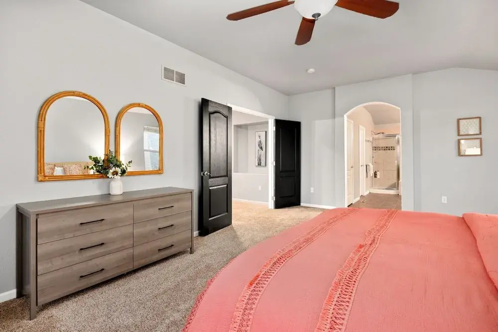 Spacious Home W/ Fun Amenities | Lake & Mtn Views