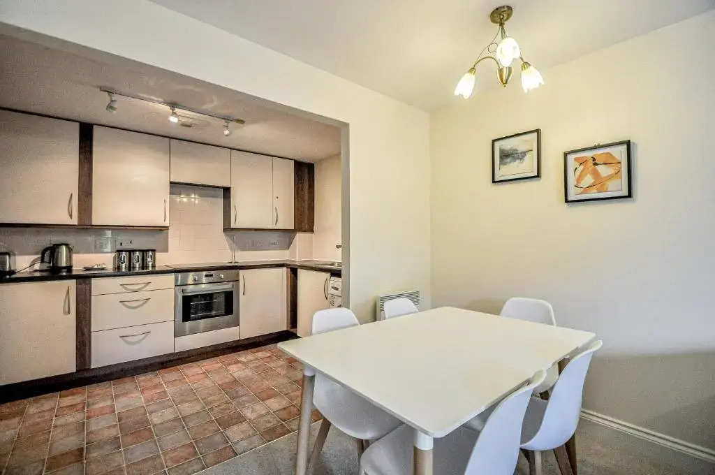 Kings Quarter - Four Bed Apartment - #0202