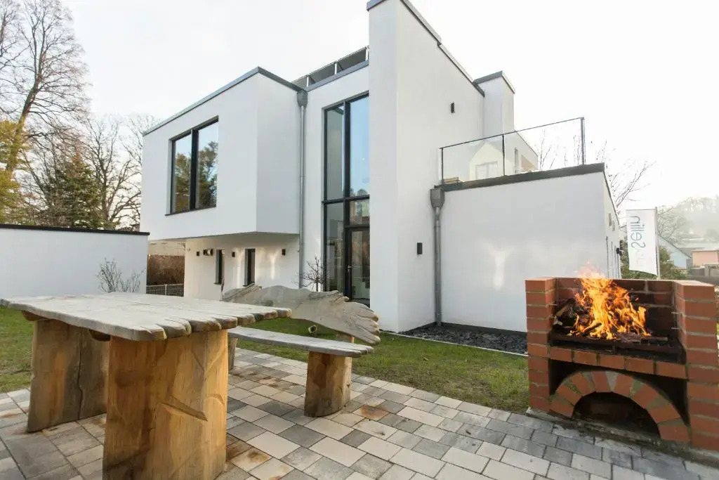 Villa 4 You