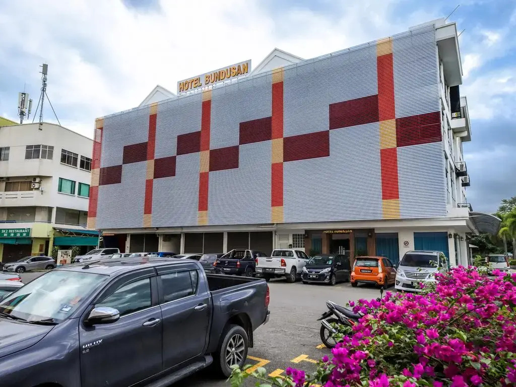 OYO 1108 Bundusan Hotel