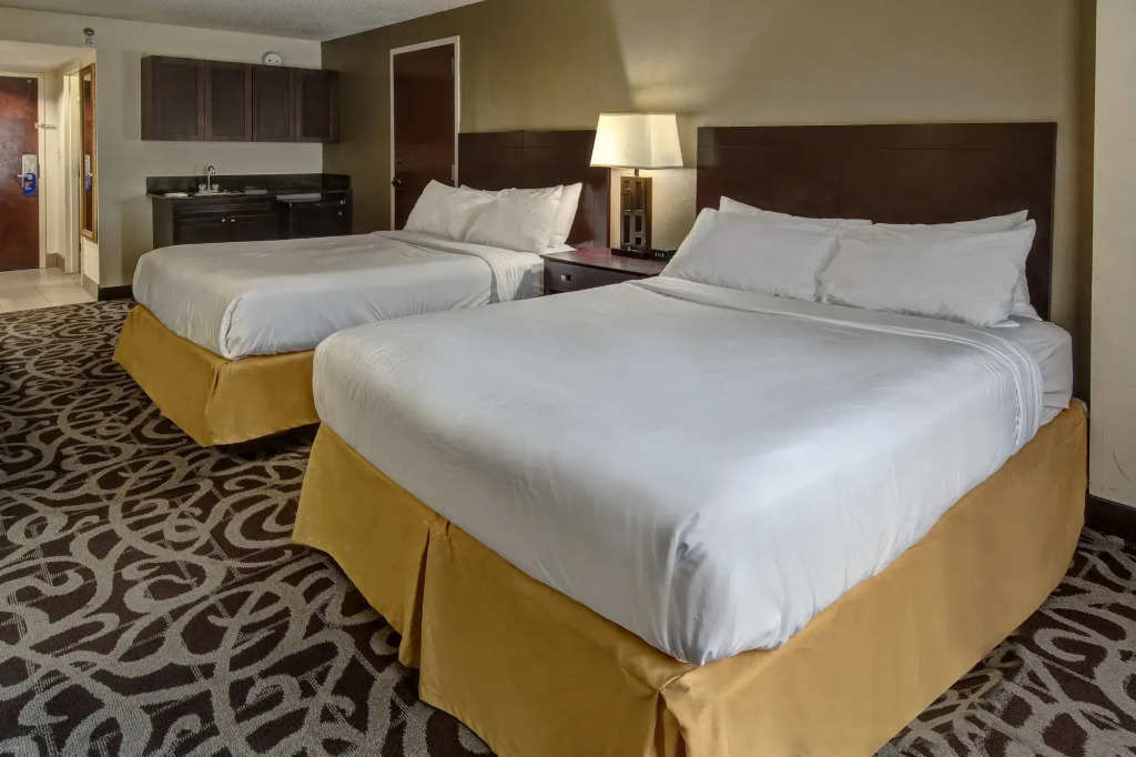 Garner Hotel Murfreesboro West by IHG