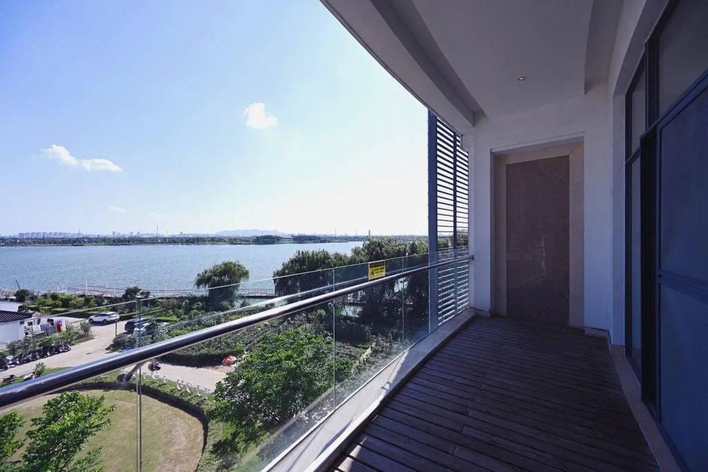Rosedale Chunshenhu Resort Hotel Suzhou