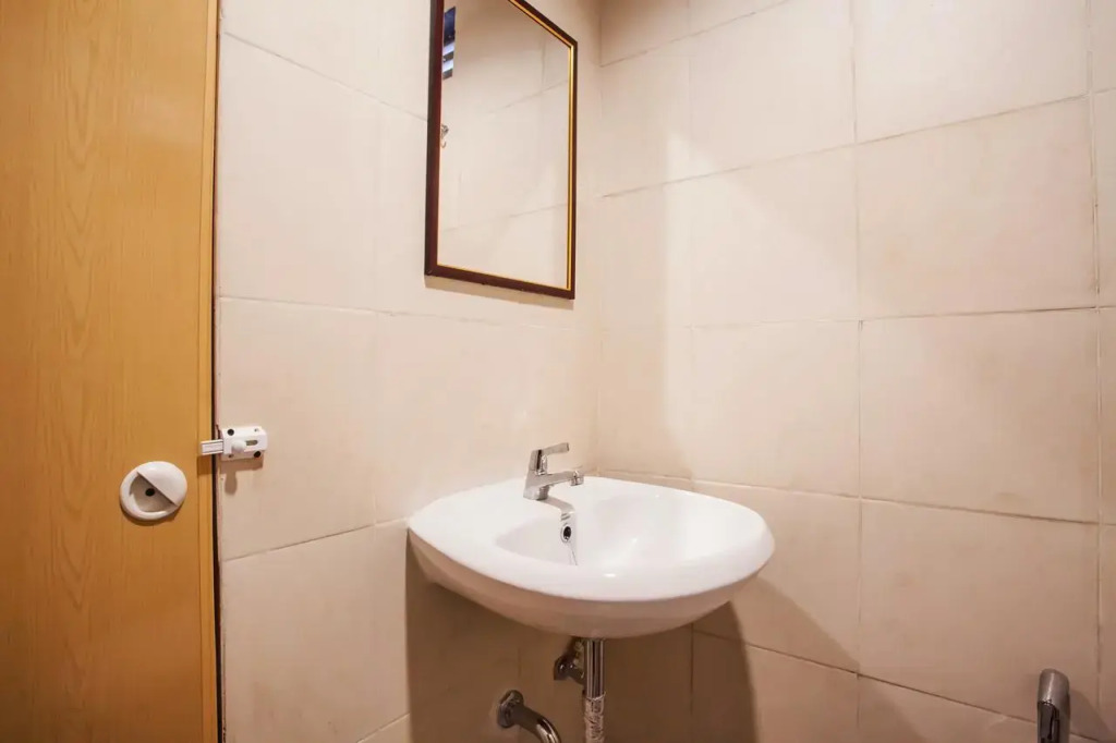 Hotel O Sutomo Inn