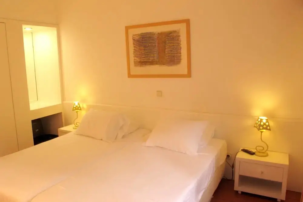 House With one Bedroom in Faro, With Pool Access, Furnished Garden and