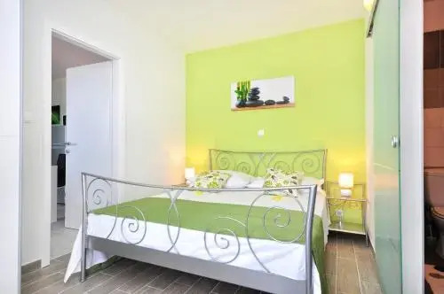 Apartments Sakal