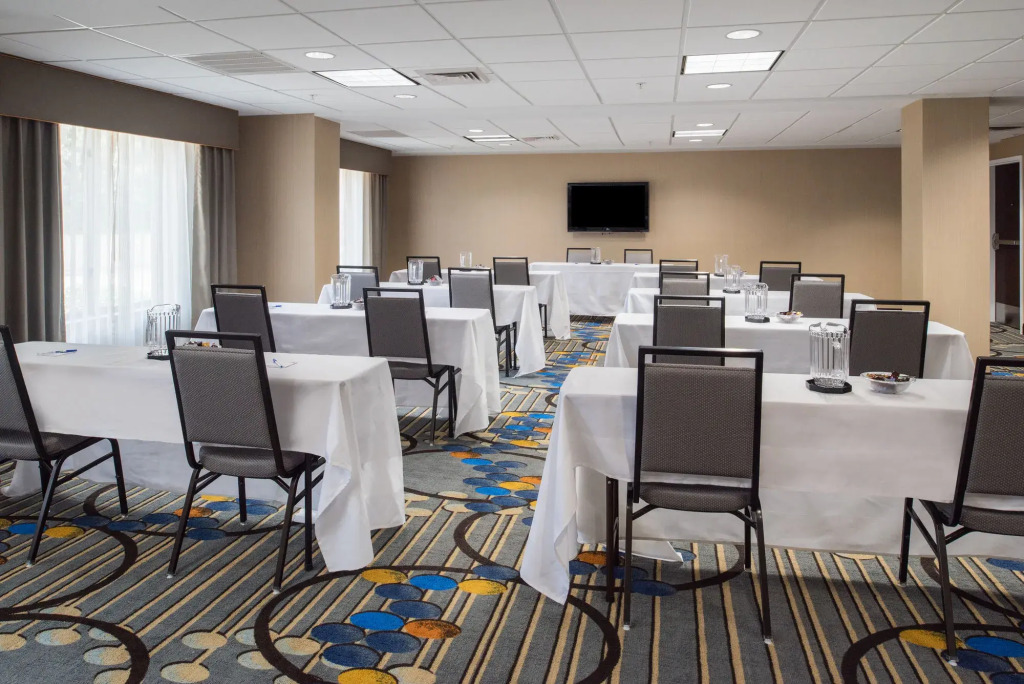 Holiday Inn Express Hotel & Suites West Monroe by IHG