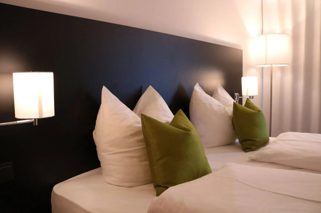 MN Hotel