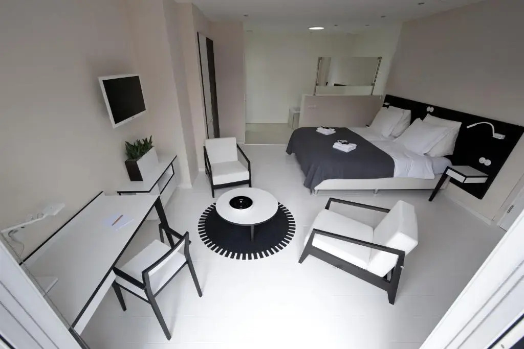 Asgard Hotel