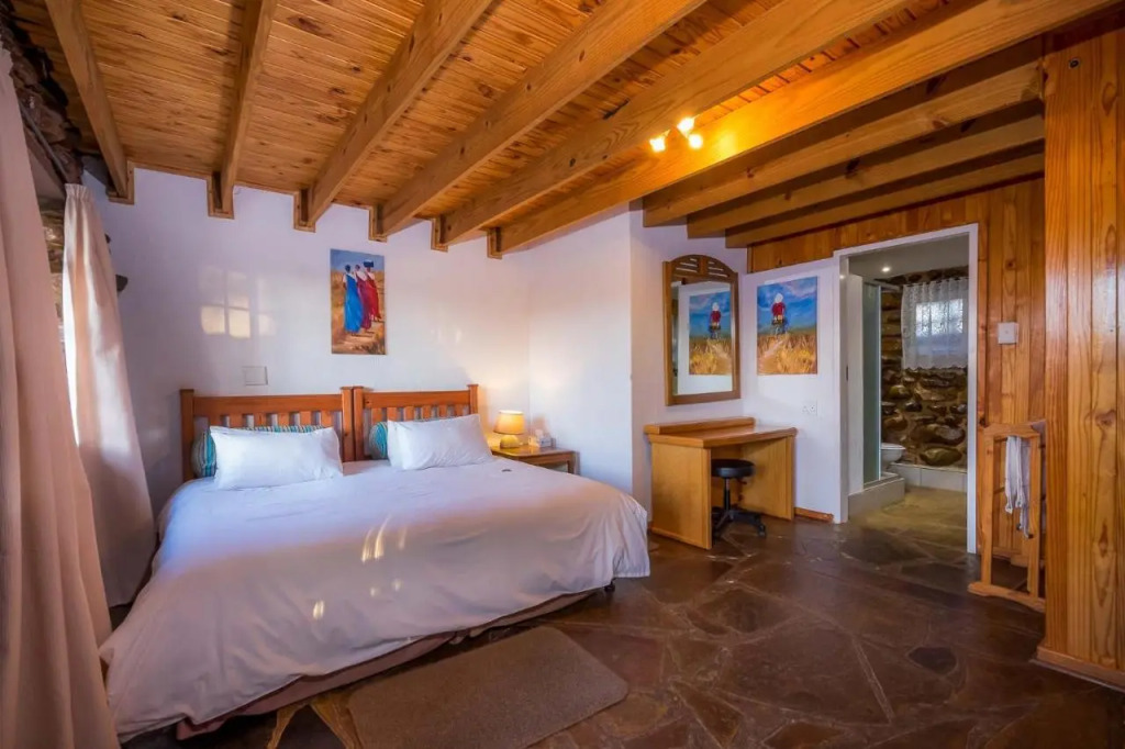 Mokoya Lodge