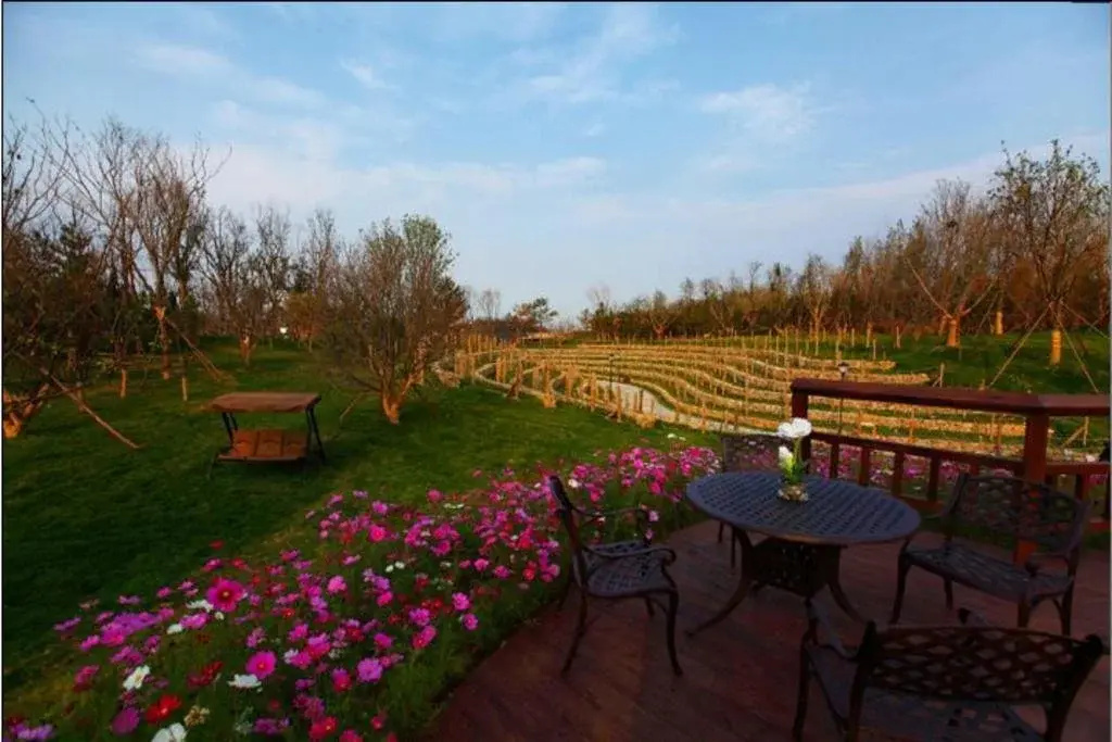 YT Longhu Seaview Garden Holiday Villa