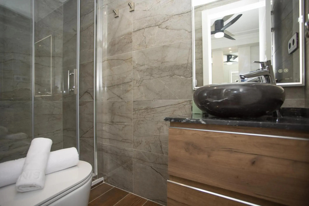 SingularStays Xativa III