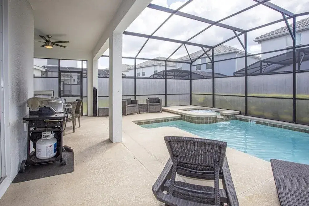 4718sh - Storey Lake 6 Bedroom Villa