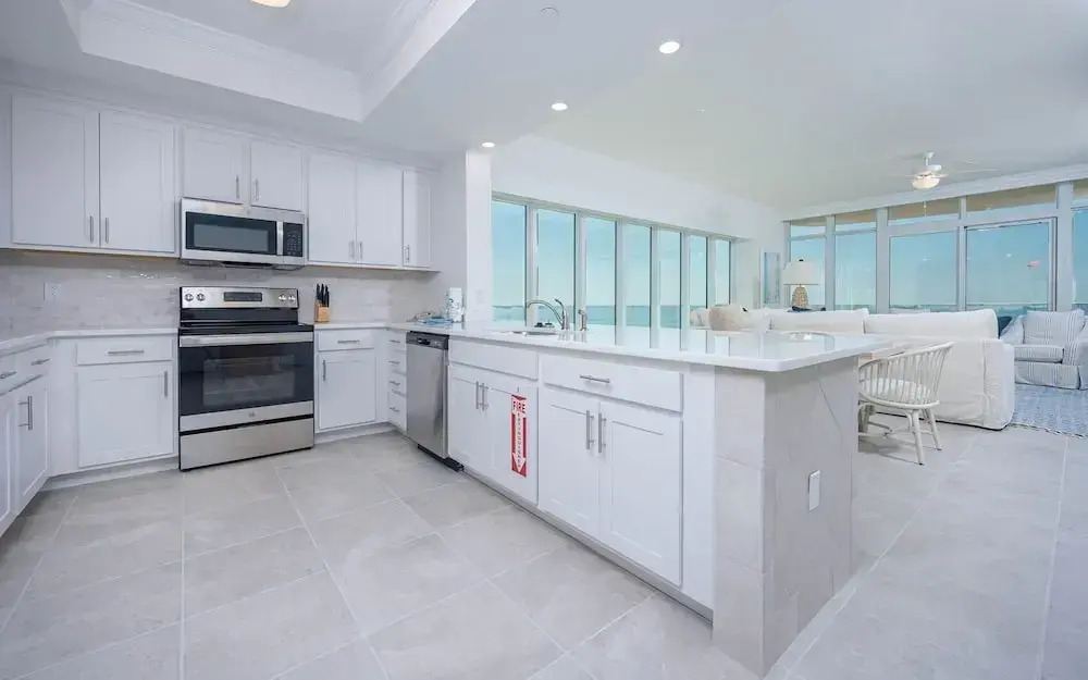 Phoenix Gulf Towers 908 4 Bedroom Condo