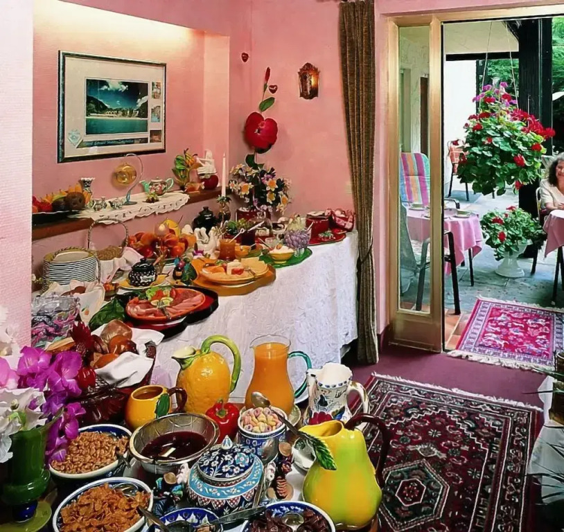 Atina Hotel