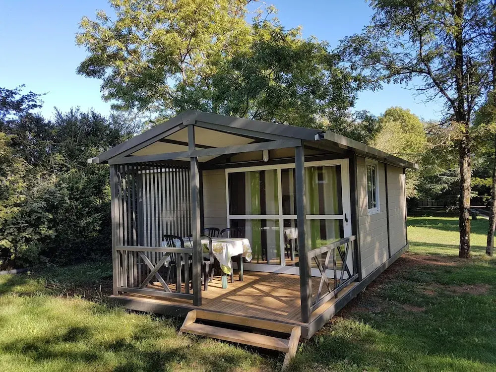 Camping Au Tour de lAveyron