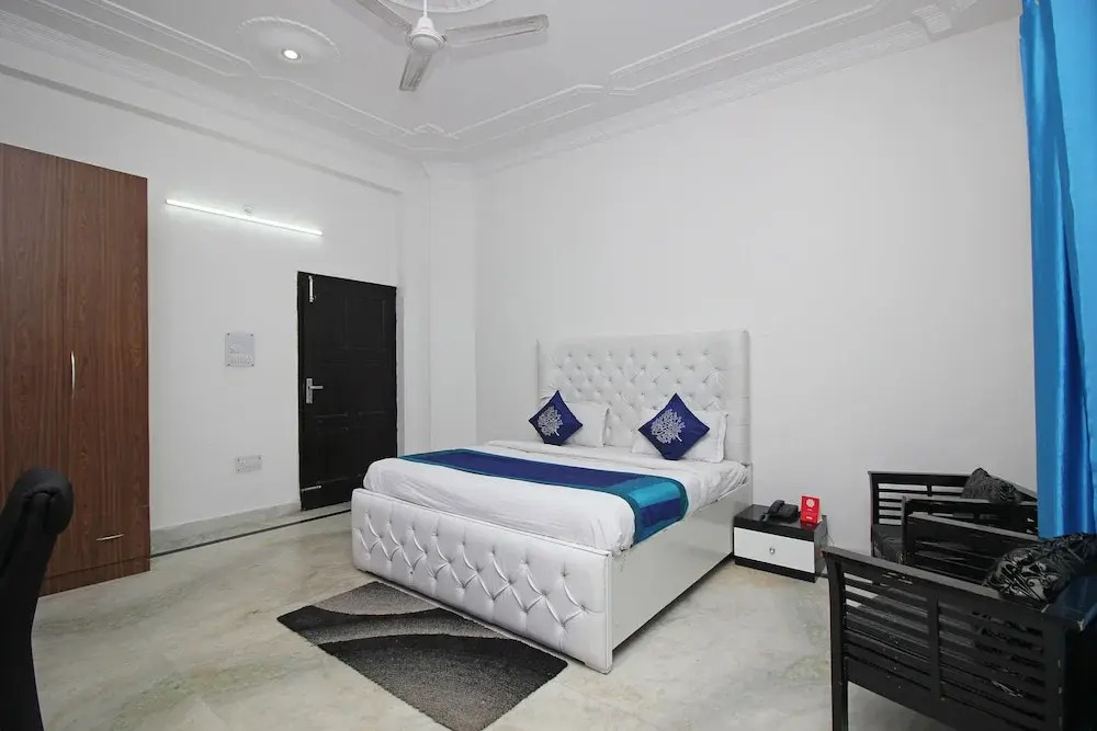 Absin Hospitality 2 by OYO Rooms