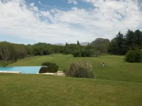 Acacias Country Club