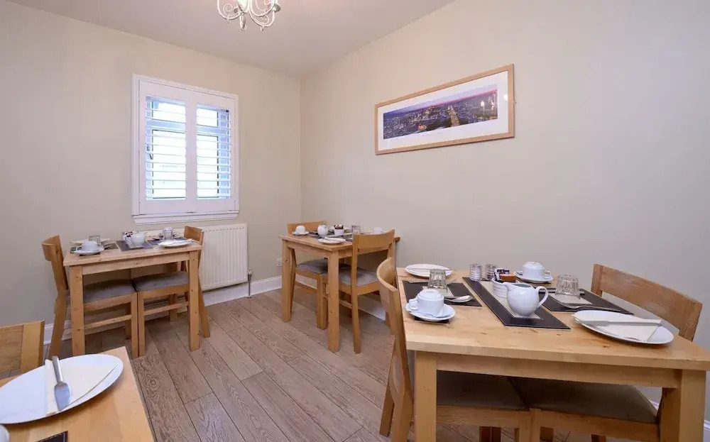 Alpha Guest House