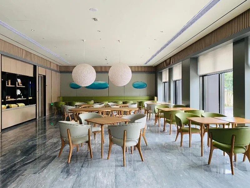 Orange Hotel Shanghai Meilong Wanhui International Plaza