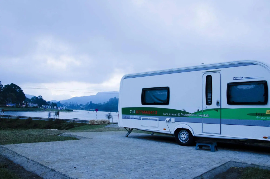 Go Outdoors Motor Home - Caravan Park