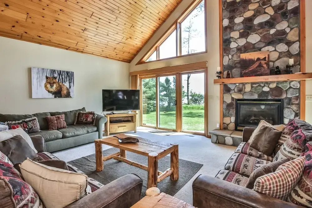 Sandy Shores - 4 Br Home