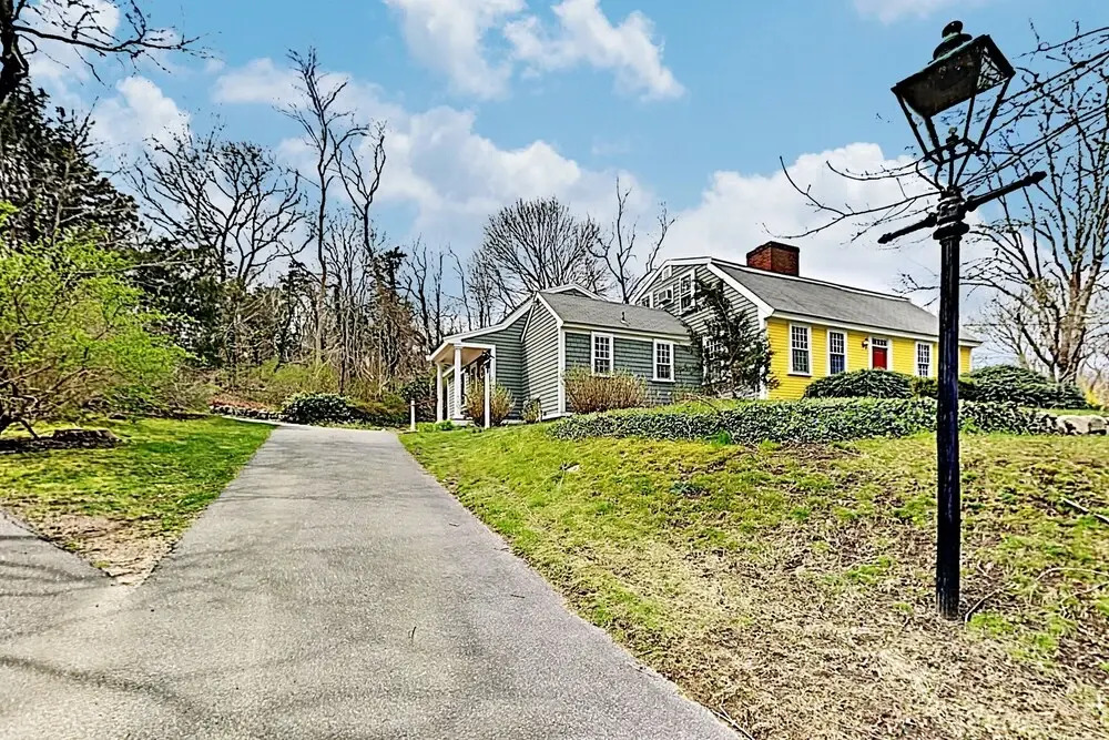 Timeless Cape Near Cold Storage Beach 4 Bedroom Home