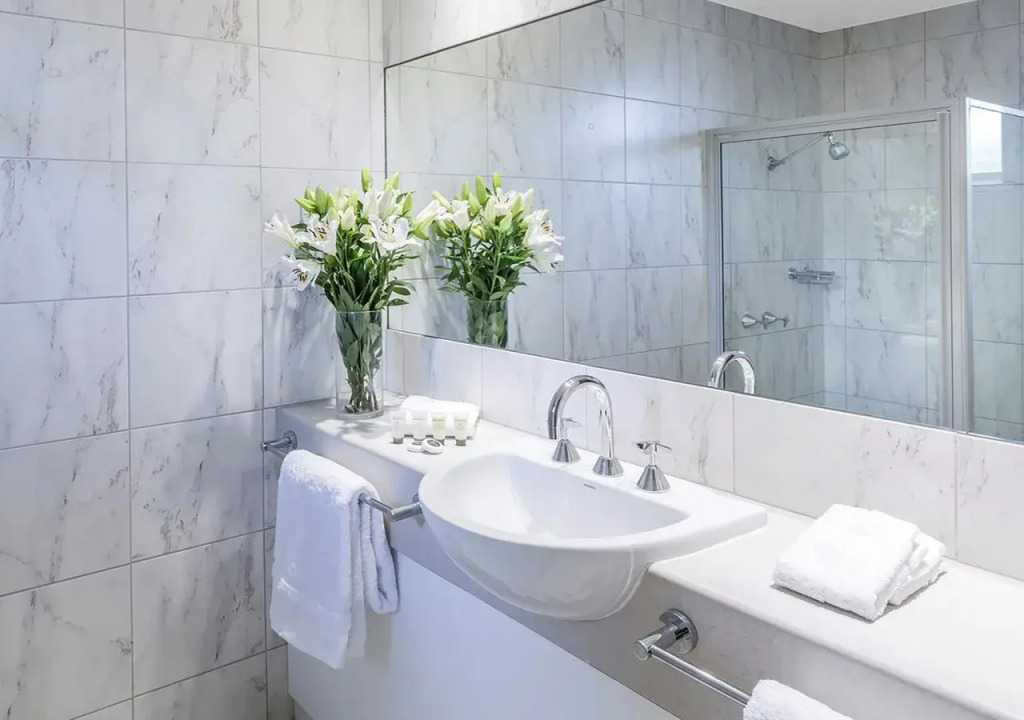 Cathedral Motor Inn