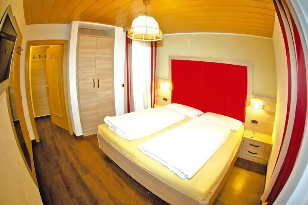 Cosy apartment house Diamant in Santa Cristina