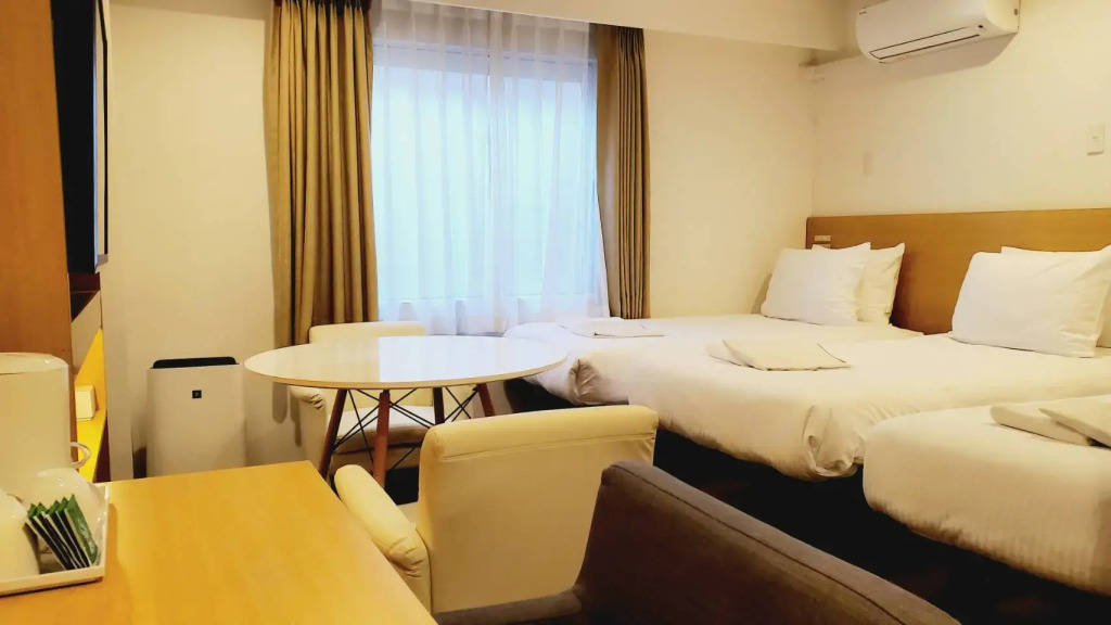 Rembrandt inn Aomori